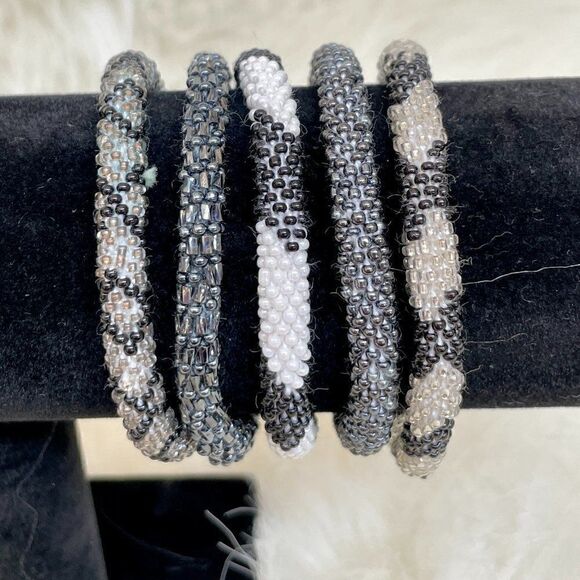 HAND CRAFTED in Nepal Beaded Bracelets (set of 5) #103 - Picture 4 of 4